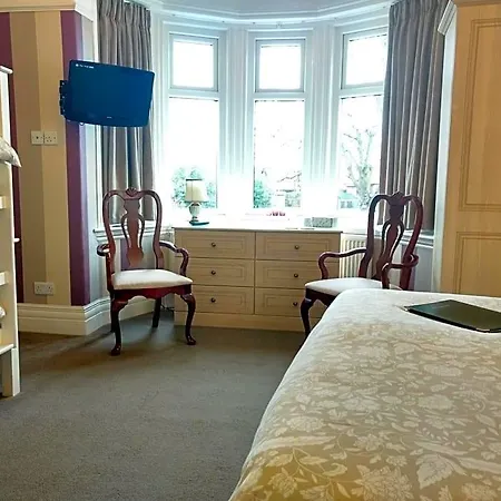 Rutland West 4*